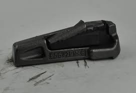 Černý zub lžíce bagru 85SV2 Čep 85SV2PN-C